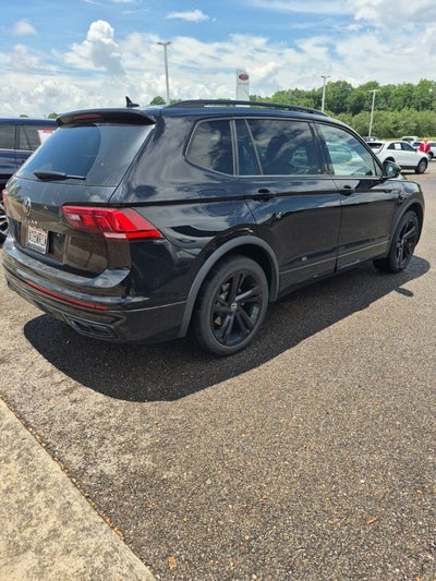2023 Volkswagen Tiguan 2.0T SE R-Line Black