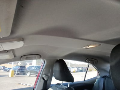 2022 Toyota Camry Hybrid LE