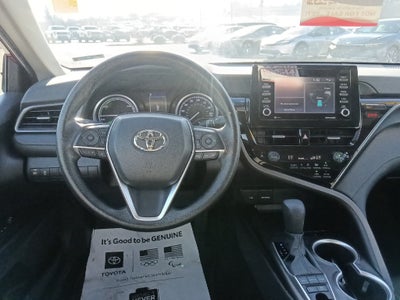 2022 Toyota Camry Hybrid LE