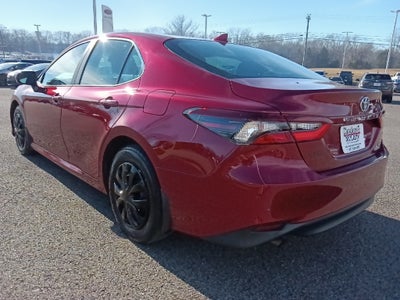 2022 Toyota Camry Hybrid LE