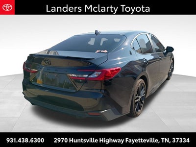 2025 Toyota Camry SE