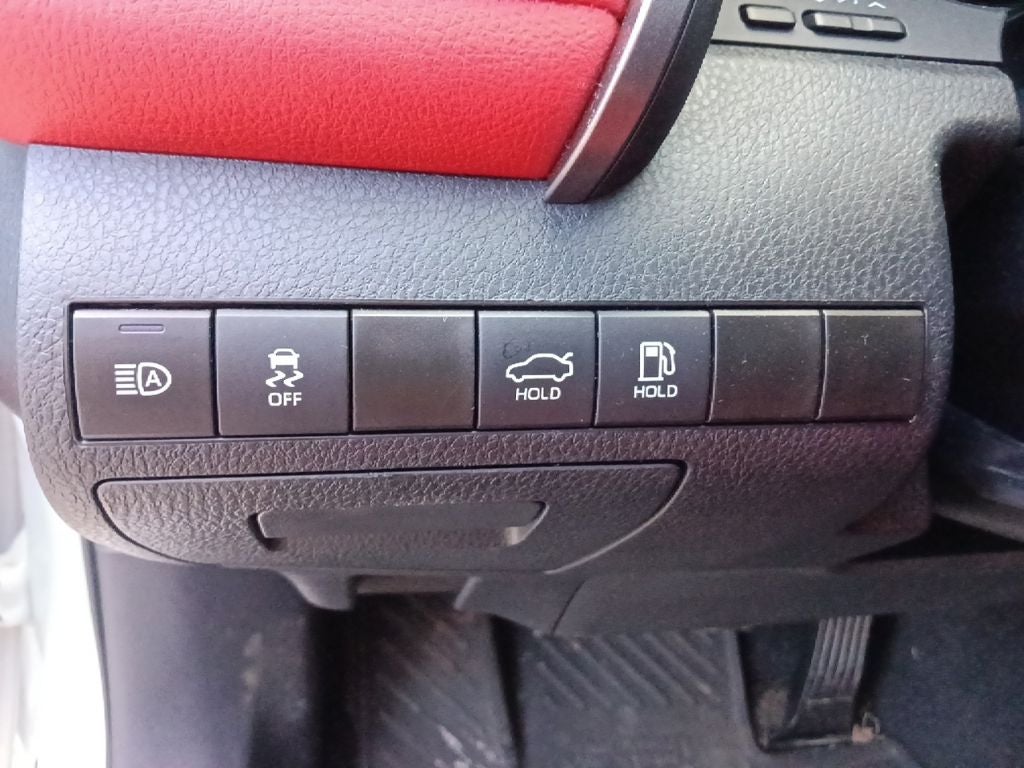 2024 Toyota Camry Hybrid XSE