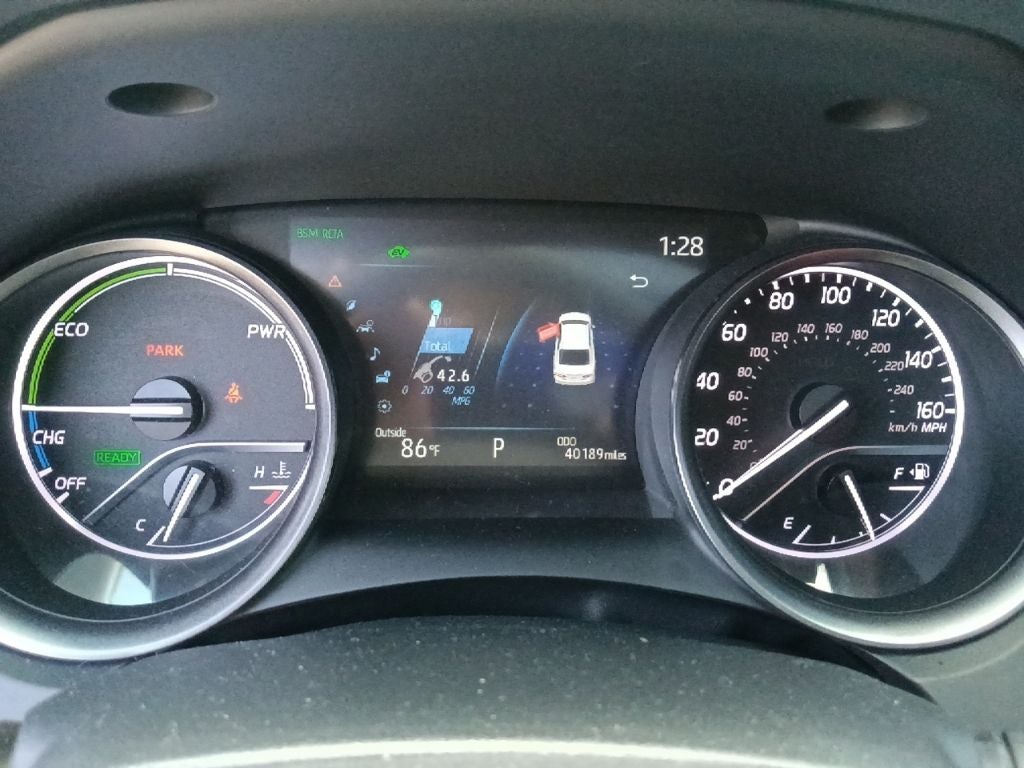 2024 Toyota Camry Hybrid XSE