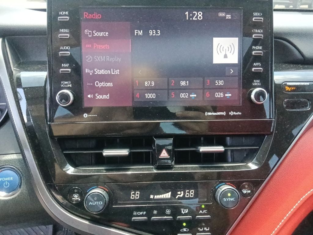 2024 Toyota Camry Hybrid XSE