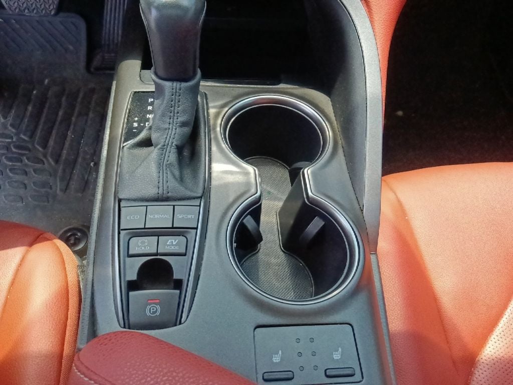 2024 Toyota Camry Hybrid XSE
