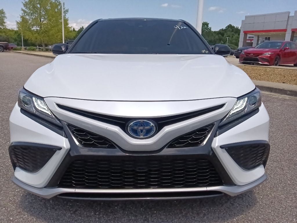 2024 Toyota Camry Hybrid XSE