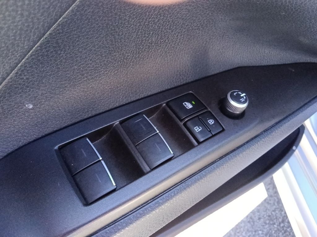 2023 Toyota Camry XSE V6