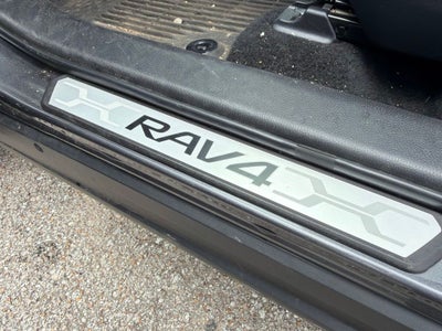 2025 Toyota RAV4 Hybrid XSE