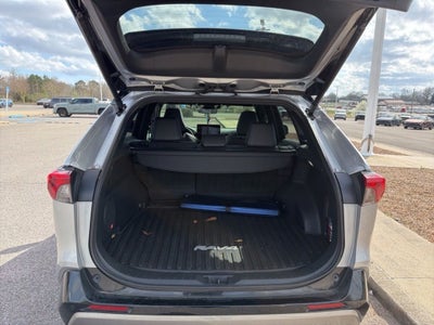 2025 Toyota RAV4 Hybrid XSE