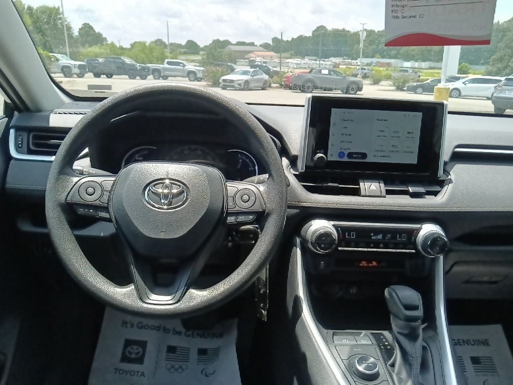2025 Toyota RAV4 Hybrid LE