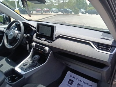 2025 Toyota RAV4 Hybrid LE