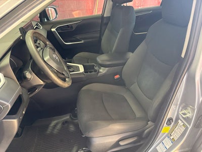 2022 Toyota RAV4 Hybrid LE