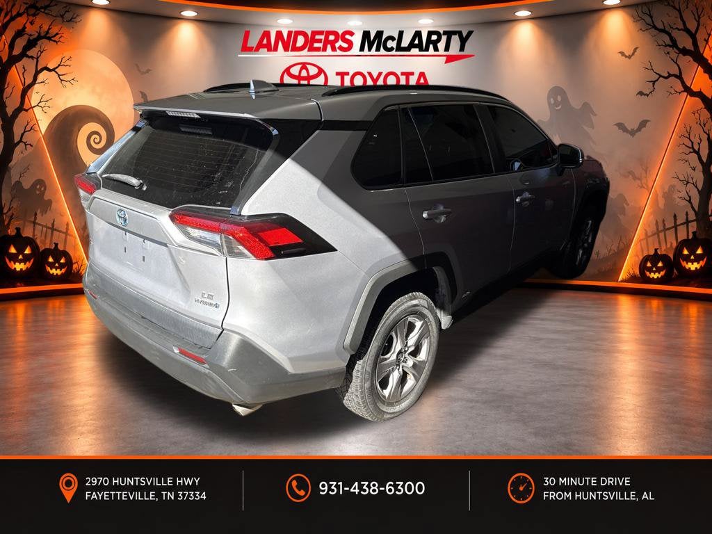 2022 Toyota RAV4 Hybrid LE