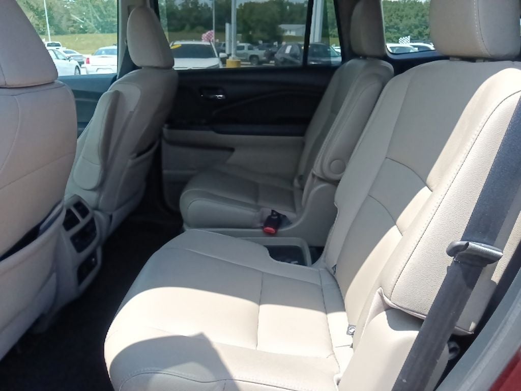 2022 Honda Pilot Touring 7 Passenger