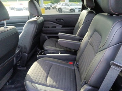 2023 Nissan Pathfinder Rock Creek