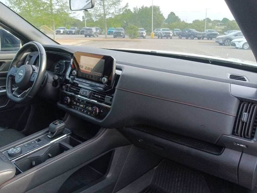 2023 Nissan Pathfinder Rock Creek