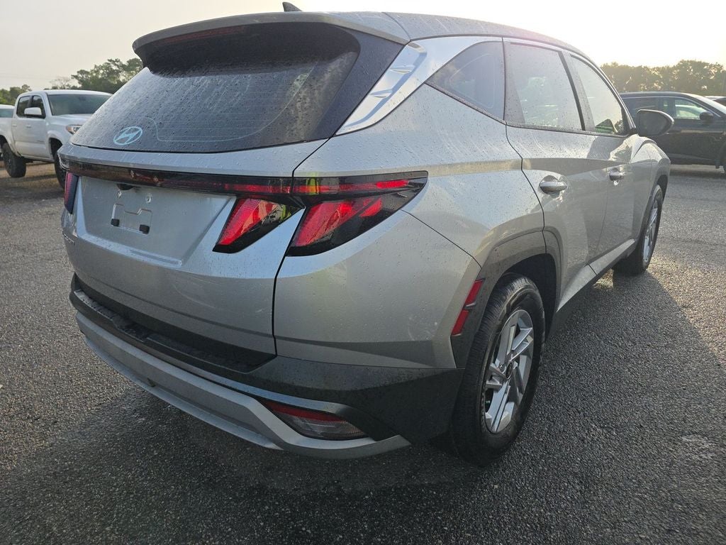 2025 Hyundai Tucson SE