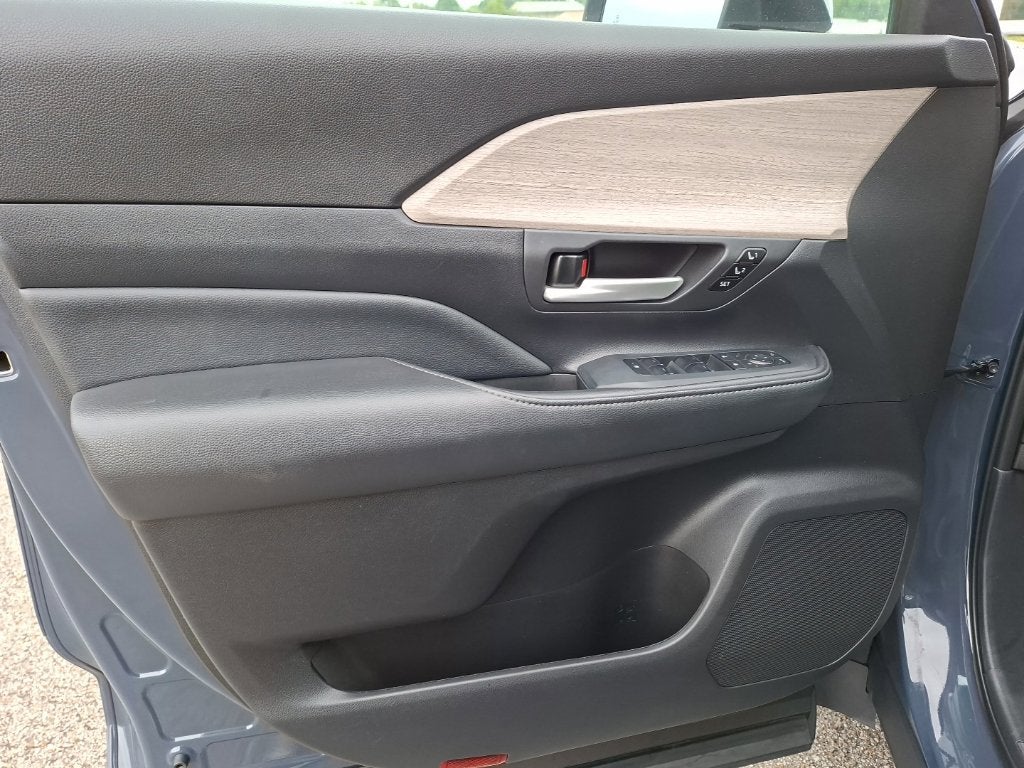 2025 Toyota Grand Highlander Limited