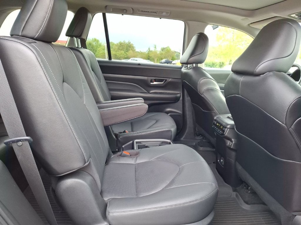 2025 Toyota Grand Highlander Limited