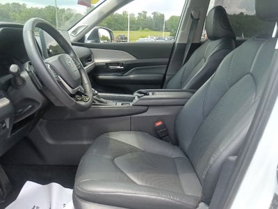 2025 Toyota Grand Highlander Platinum