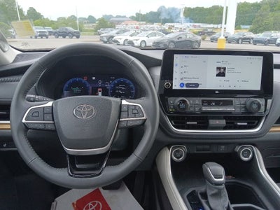 2024 Toyota Grand Highlander Limited