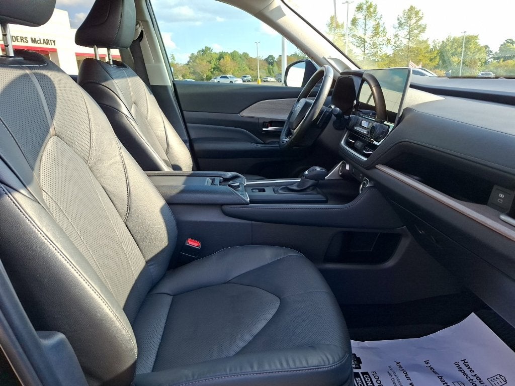2025 Toyota Grand Highlander Platinum