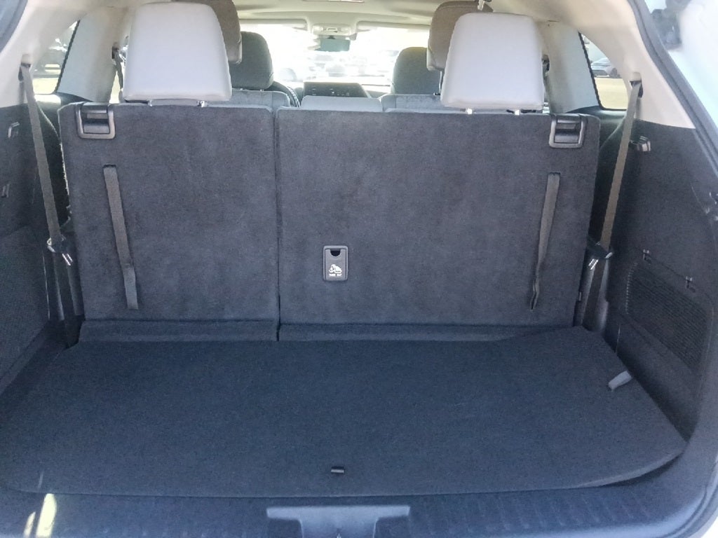 2023 Toyota Highlander Hybrid Bronze Edition