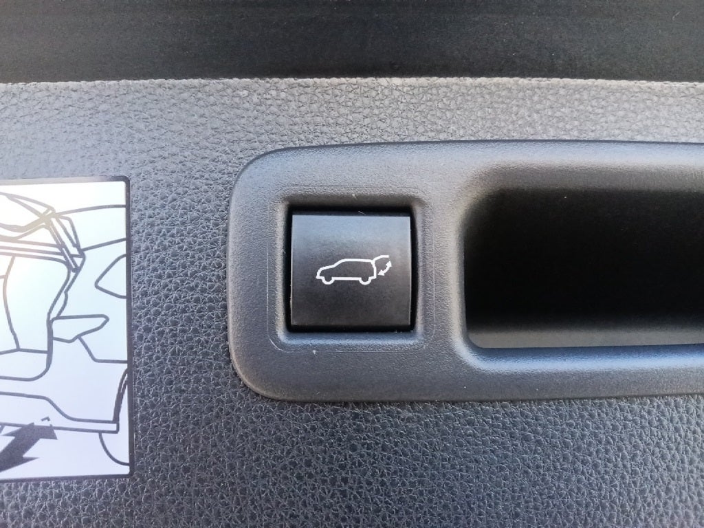 2023 Toyota Highlander Hybrid Bronze Edition