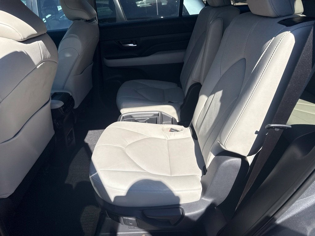 2025 Toyota Grand Highlander Hybrid Limited