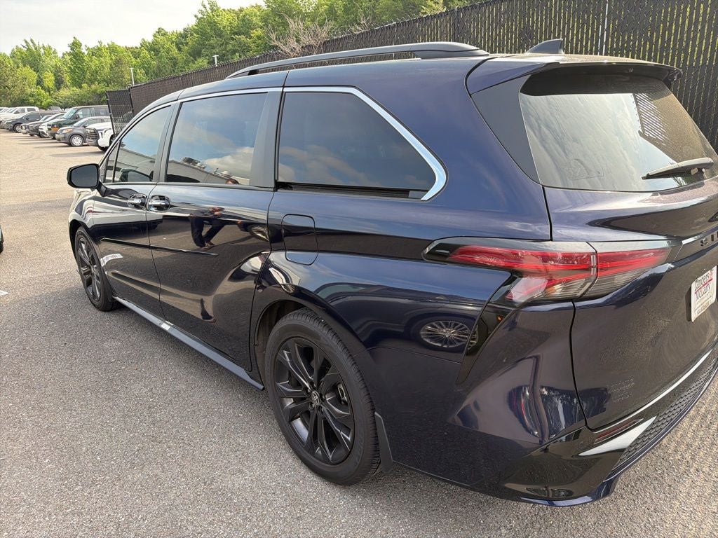 2023 Toyota Sienna XSE 7 Passenger