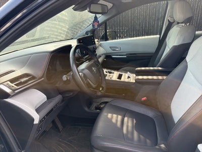 2023 Toyota Sienna XSE 7 Passenger