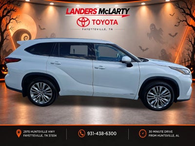 2023 Toyota Highlander Hybrid Platinum