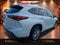 2023 Toyota Highlander Hybrid Platinum