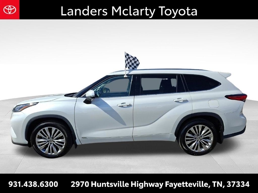 2023 Toyota Highlander Hybrid Platinum