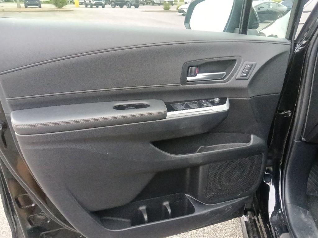 2025 Toyota Sienna Platinum 7 Passenger