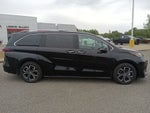 2025 Toyota Sienna Platinum 7 Passenger
