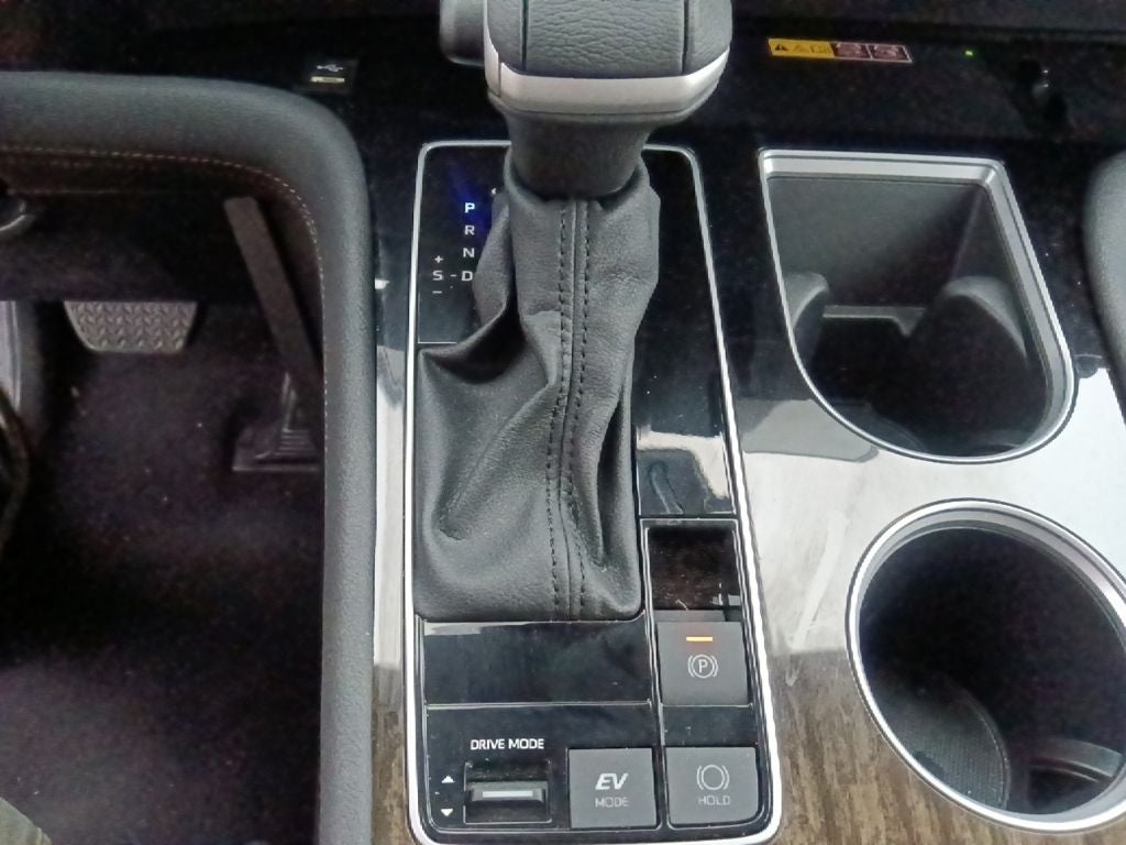 2025 Toyota Sienna Platinum 7 Passenger