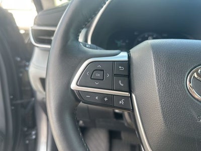 2024 Toyota Highlander Hybrid Platinum