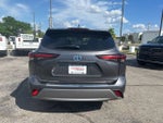 2024 Toyota Highlander Hybrid Platinum