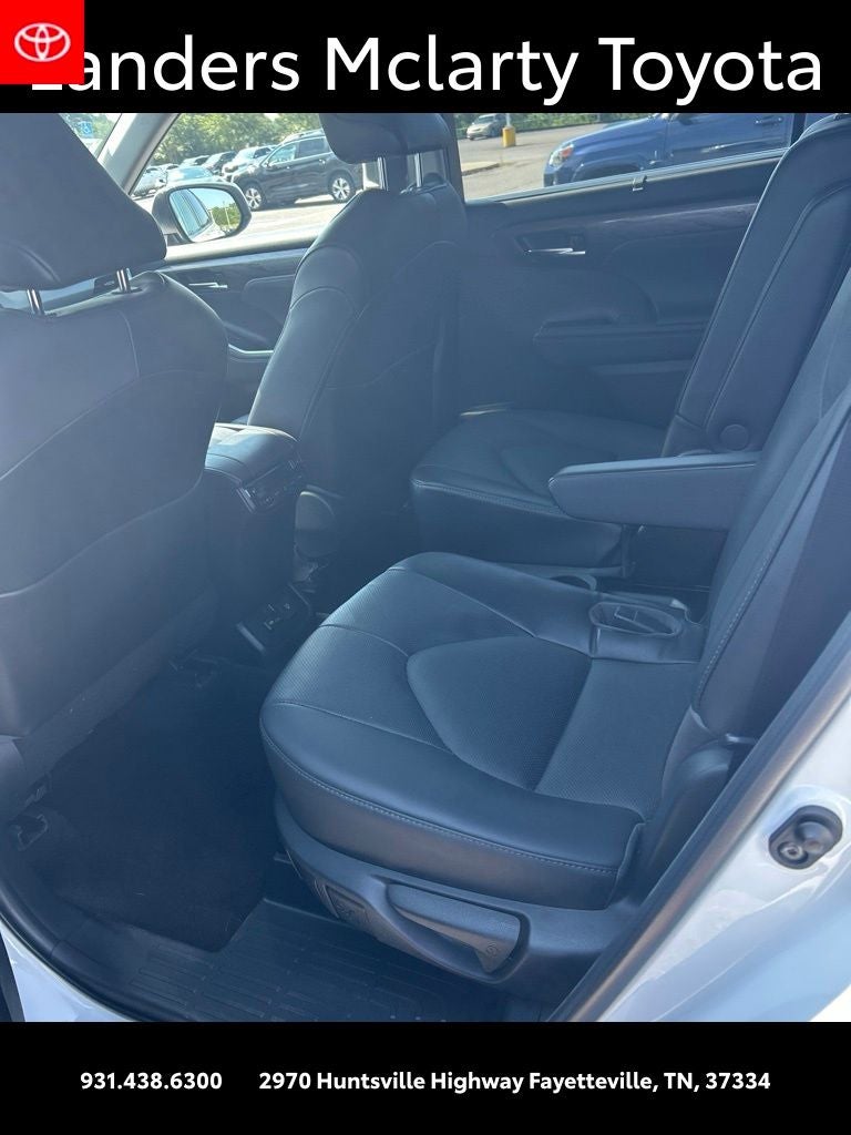 2022 Toyota Highlander Platinum
