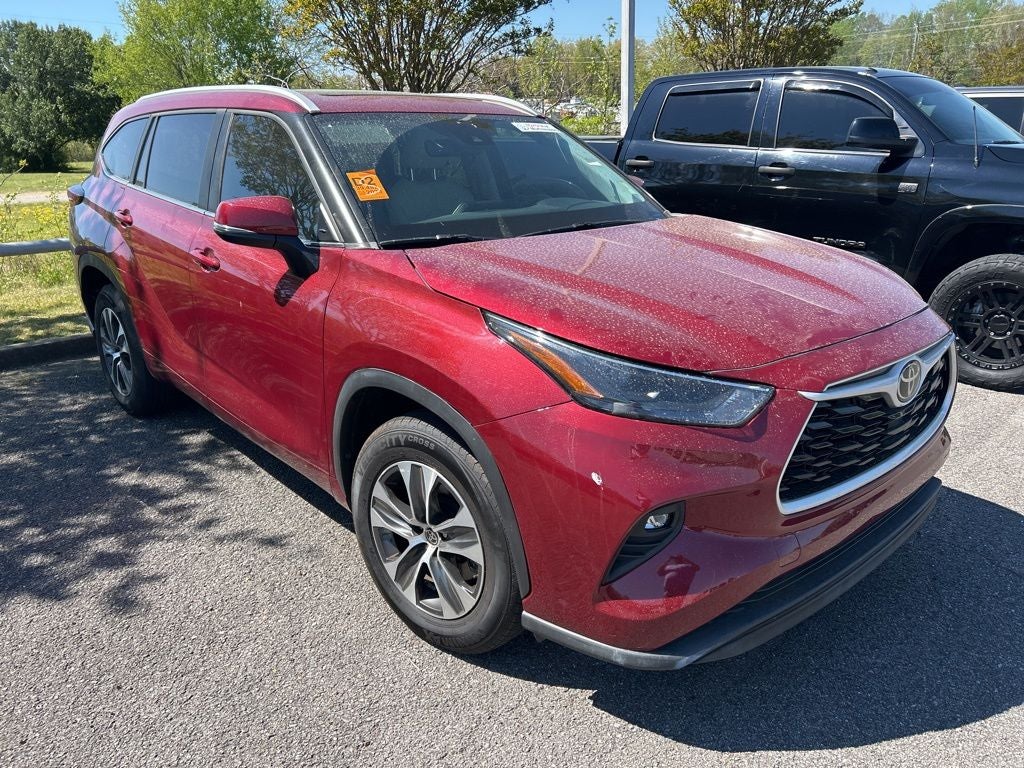 2023 Toyota Highlander XLE