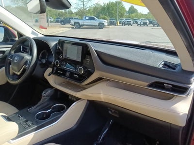 2023 Toyota Highlander XLE