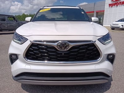 2024 Toyota Highlander Platinum
