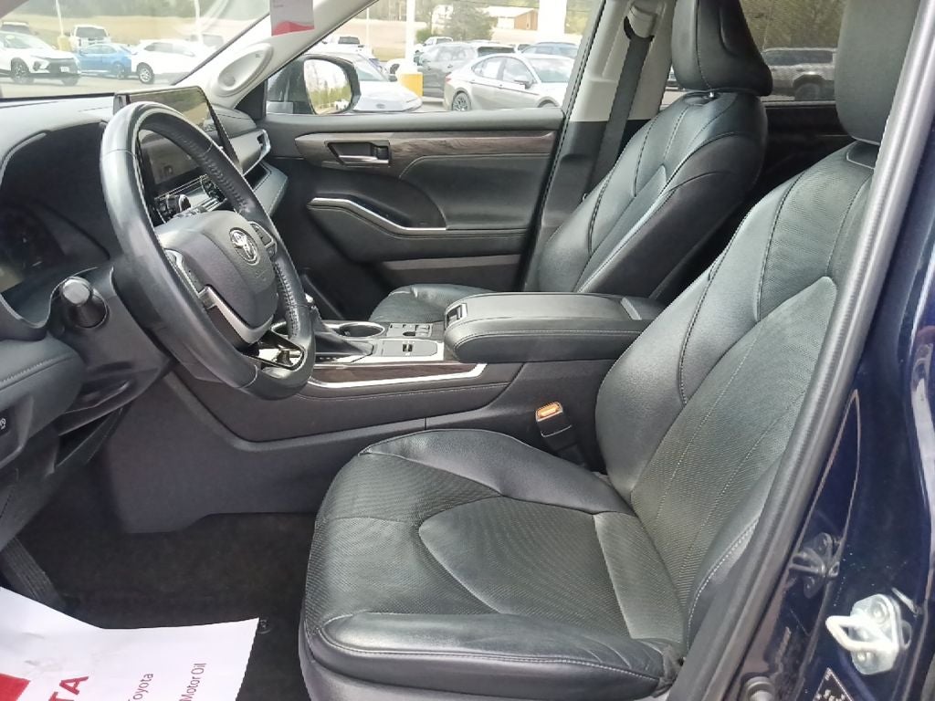 2023 Toyota Highlander Limited