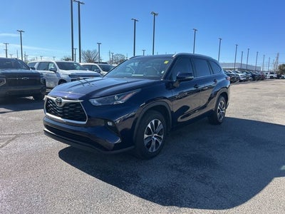 2023 Toyota Highlander XLE