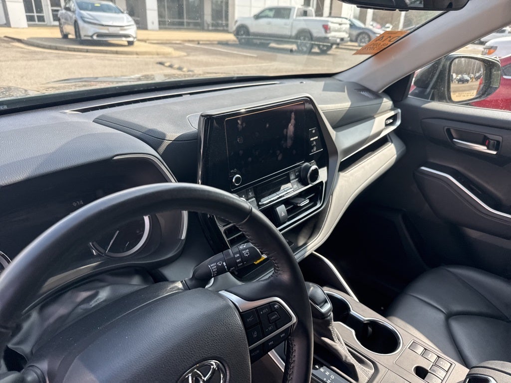 2024 Toyota Highlander XLE