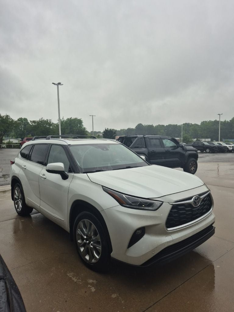 2023 Toyota Highlander Limited