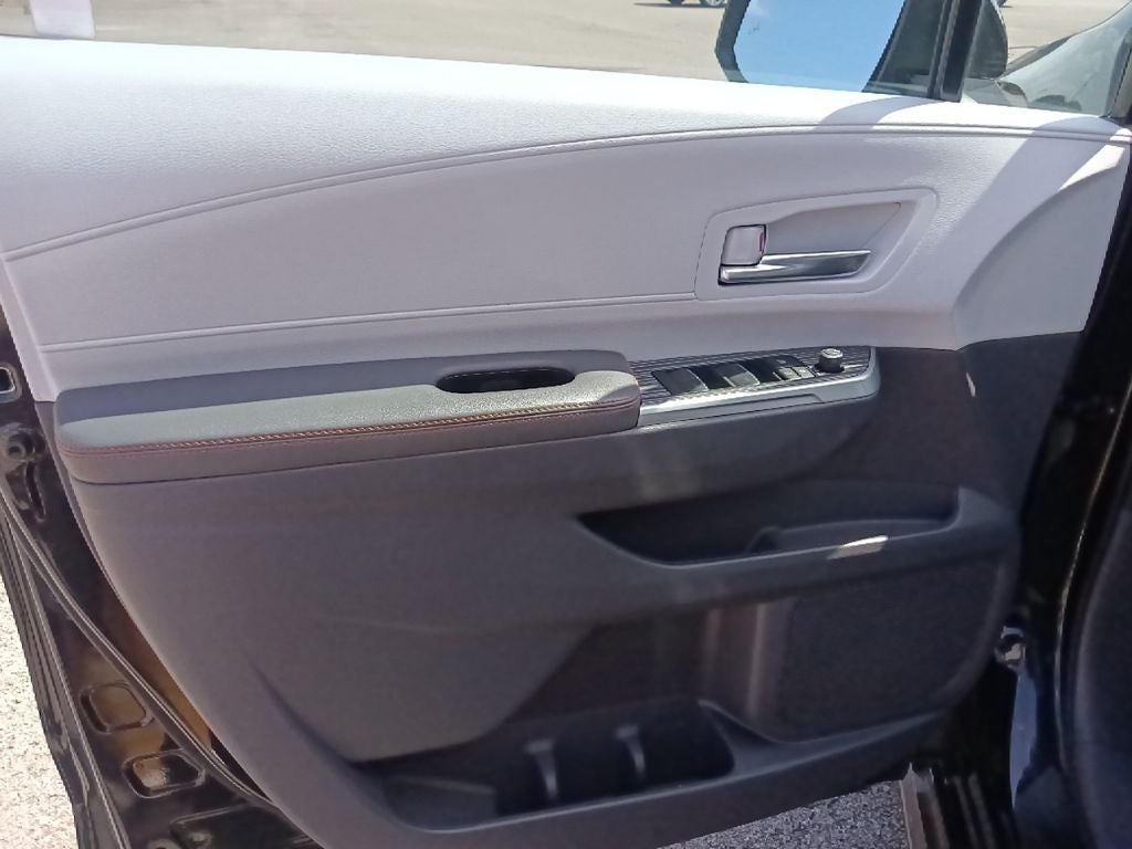 2023 Toyota Sienna XSE 7 Passenger