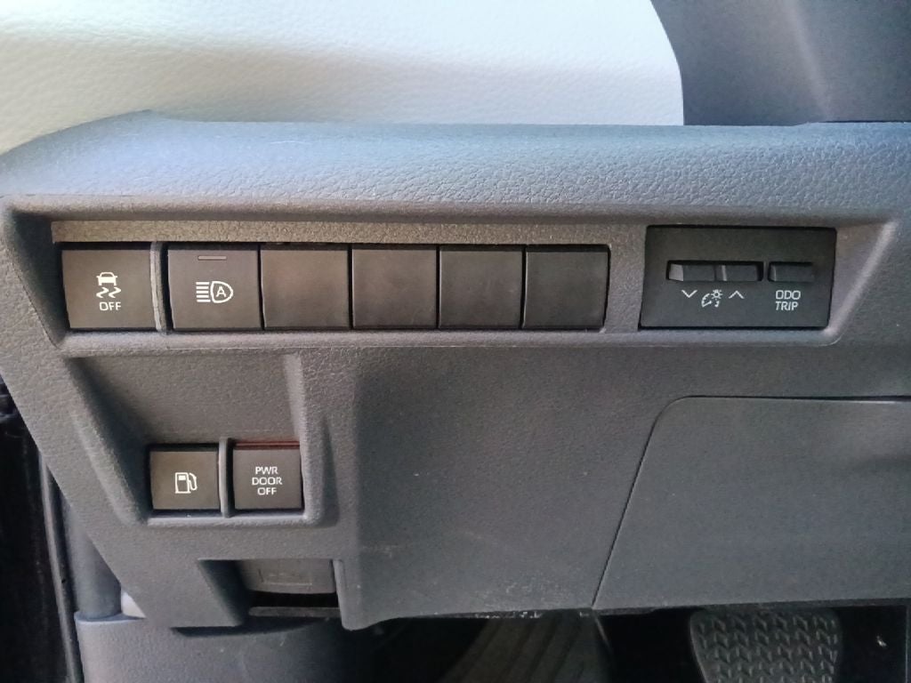 2023 Toyota Sienna XSE 7 Passenger
