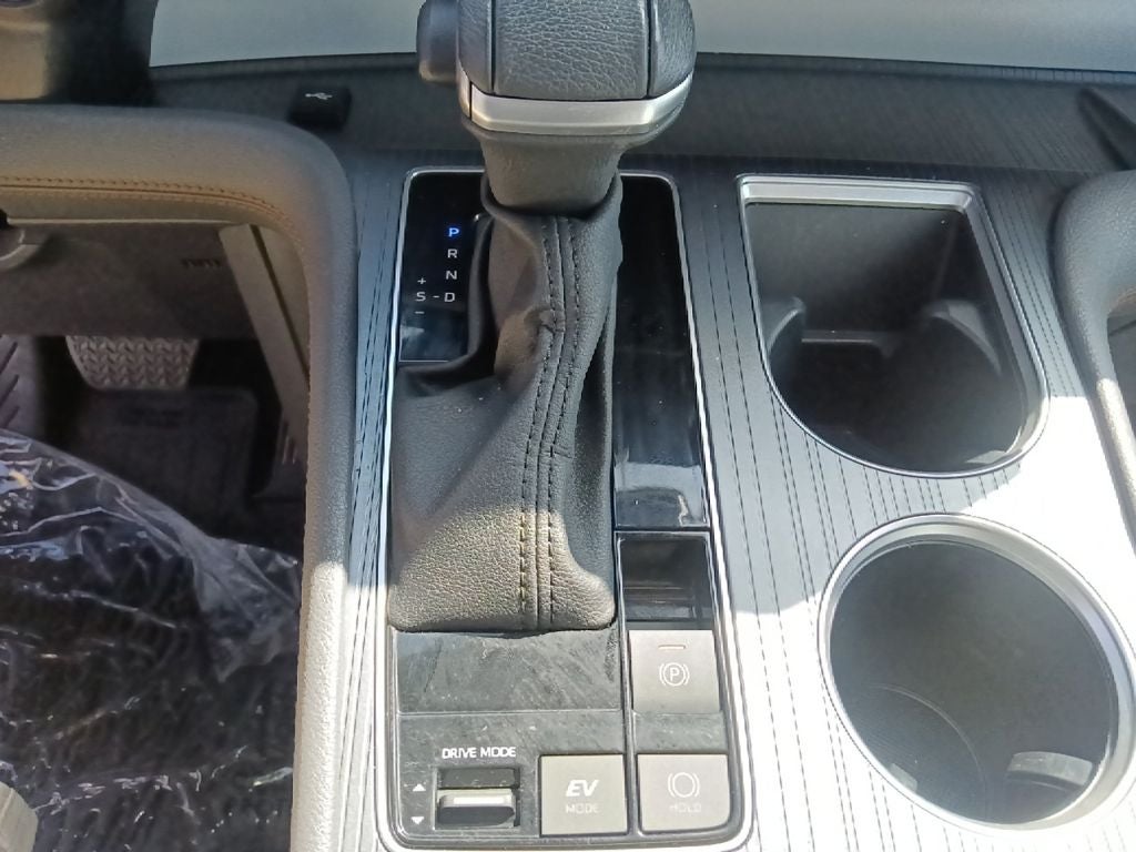 2023 Toyota Sienna XSE 7 Passenger